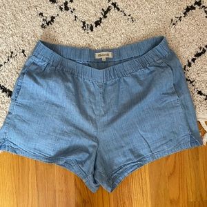 Madewell light blue pull on shorts